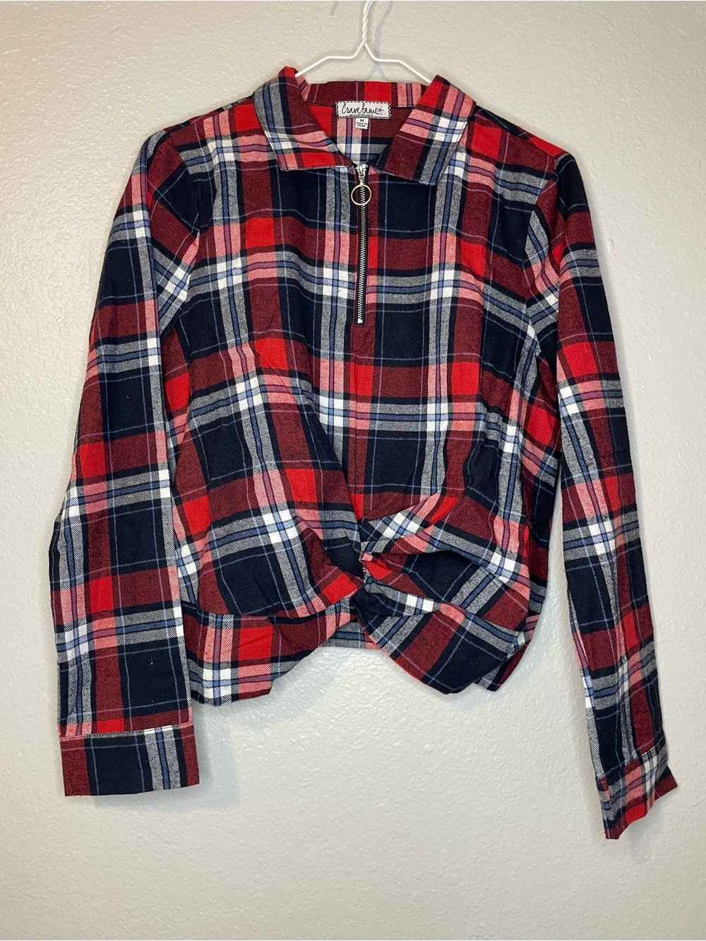 Red & Blue Plaid Button-Front Twist Hem Shirt